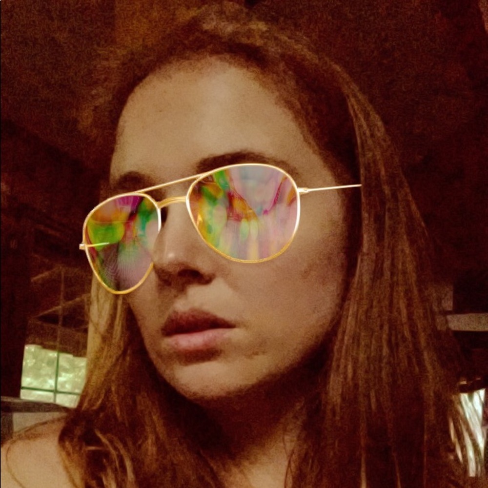 Meet your Posher, Krystle